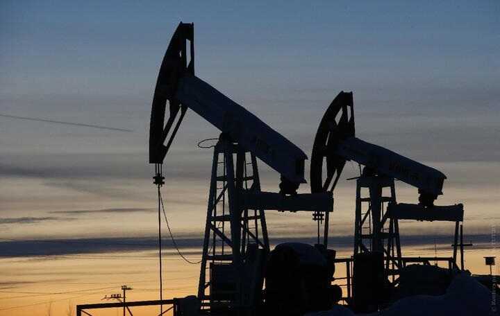 Евросоюз предложит странам G7 снизить лимит цен на российскую нефть до 50 долларов за баррель