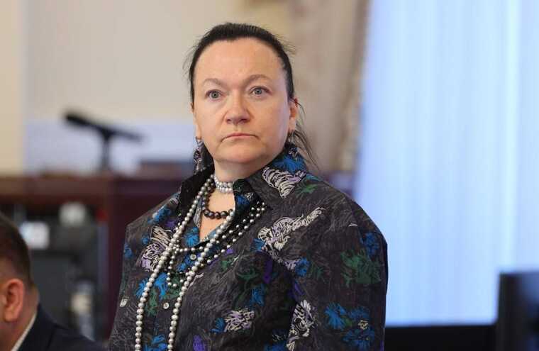 Кадровый провал Демешина: глава Минстроя Зотеева уходит спустя шесть месяцев