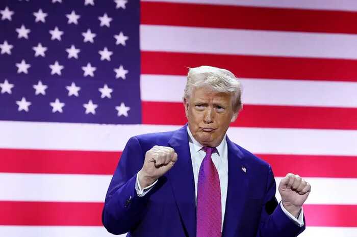 Трамп публично хвалит внешность президентов Сирии, ОАЭ и наследных принцев на Ближнем Востоке