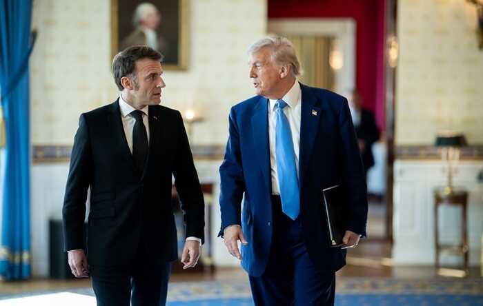 Макрон заявил, что Трамп осознал ложь Путина о готовности к миру