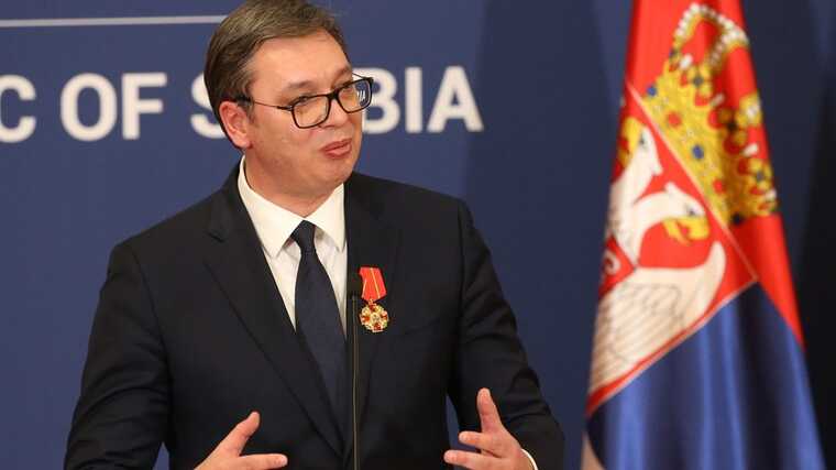 Вучич заявил о блокировке сделок при риске поставок боеприпасов Украине