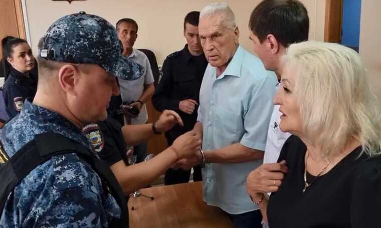 Гендиректор "Амурстроя" Синьков получил 4 года колонии по делу о хищении при строительстве здания МВД