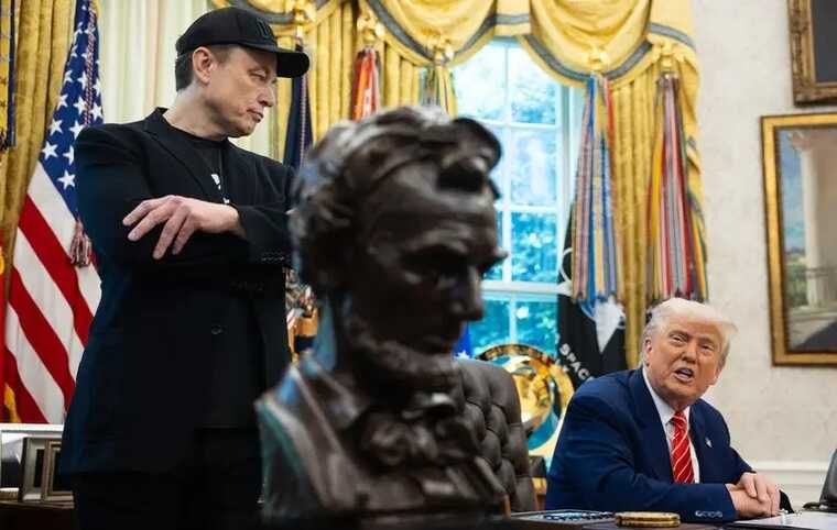 Илон Маск резко раскритиковал законопроект Трампа о расходах