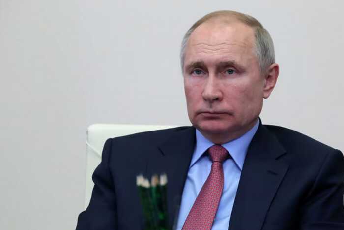 Одобрение деятельности Путина снизилось с 83% до 79% за неделю