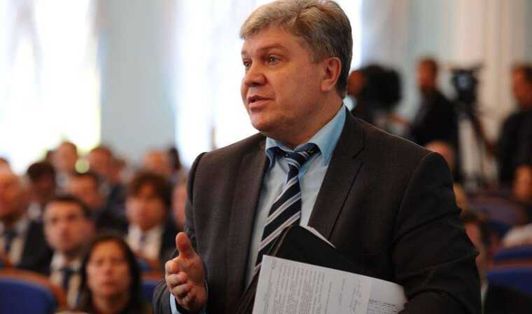 Суд приговорил экс-главу Ашинского района Виктора Чистякова к 7,5 годам колонии за взятку в 800 тысяч рублей