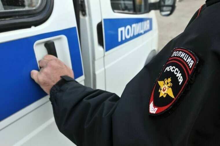 Офис Baza подвергся изъятию телефонов, компьютеров и документов силовиками