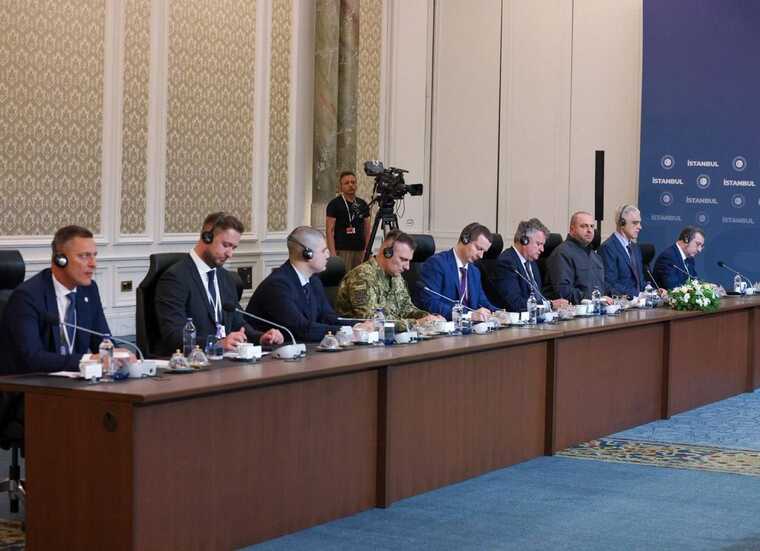 Третий раунд переговоров между Москвой и Киевом завершился в Стамбуле