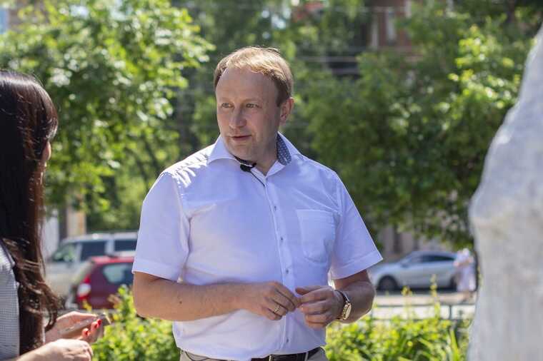 Депутат Алексей Распутин через подставных лиц контролирует стройбизнес с долгами и судебными конфликтами в Иркутске