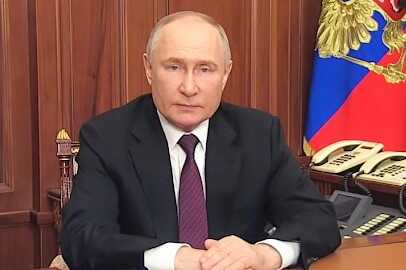 Путин задерживается на Аляске: журналисты фиксируют прибытие «передового самолета»