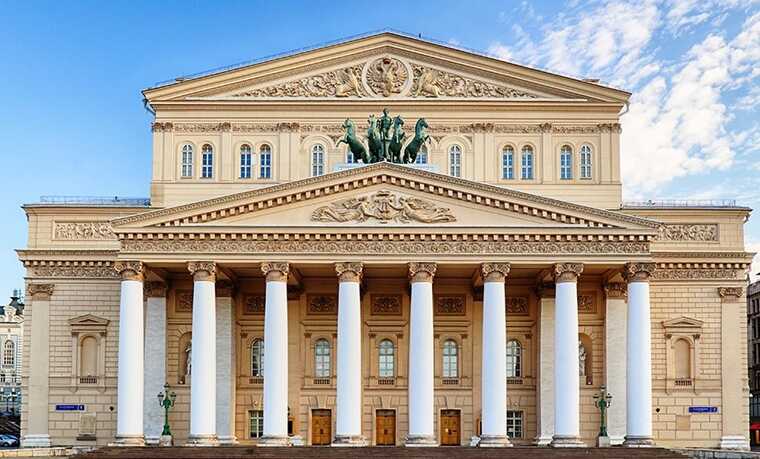 Контроль за сотрудниками: InfoWatch регистрирует переписки и политические взгляды в Большом театре