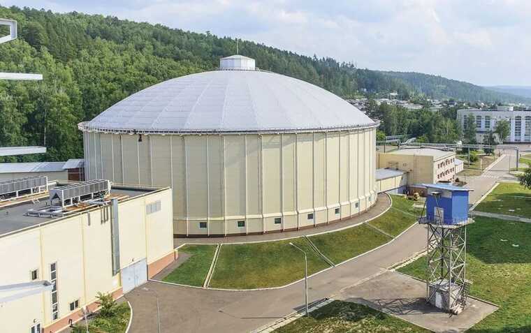 Сотрудники АО «Сибпромпроект» остаются без заработной платы более 3,5 месяцев — руководство «Роскосмос» не обращает внимания на жалобы