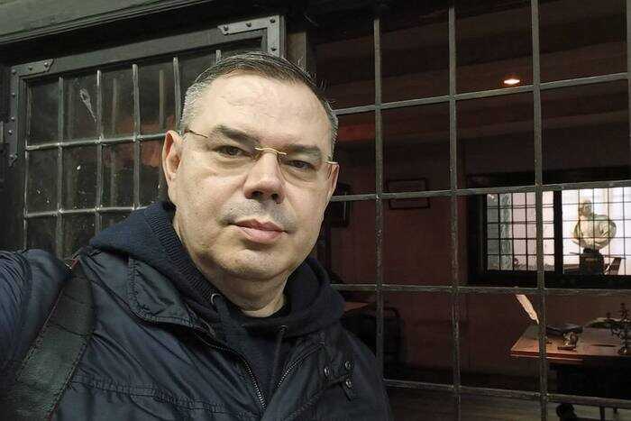 Главного редактора «Тюменской губернии» Сергея Суразакова задержали по подозрению в педофилии