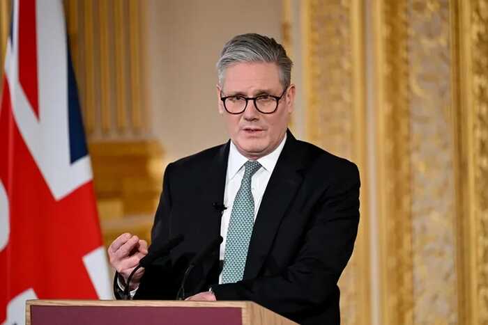 Британский премьер Стармер откликнулся на победу Reform UK, заявив, что «понимает» протестных избирателей