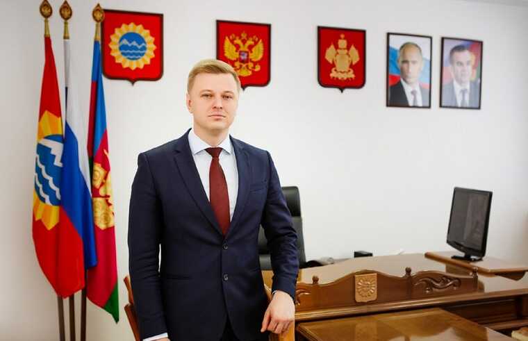 Отставка Игоря Чагаева: ЕАО снова в поисках антикризисного премьера