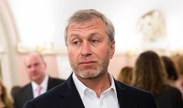 Как олигарх Роман Абрамович прячет активы: металлургический холдинг уходит из-за рубежа в тень российских компаний
