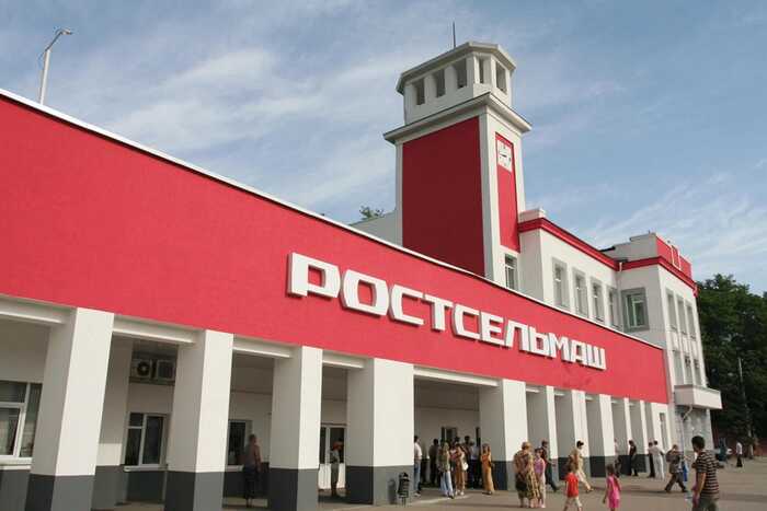 Заводы сельхозтехники в России теряют рынок: падение спроса обрушило отрасль