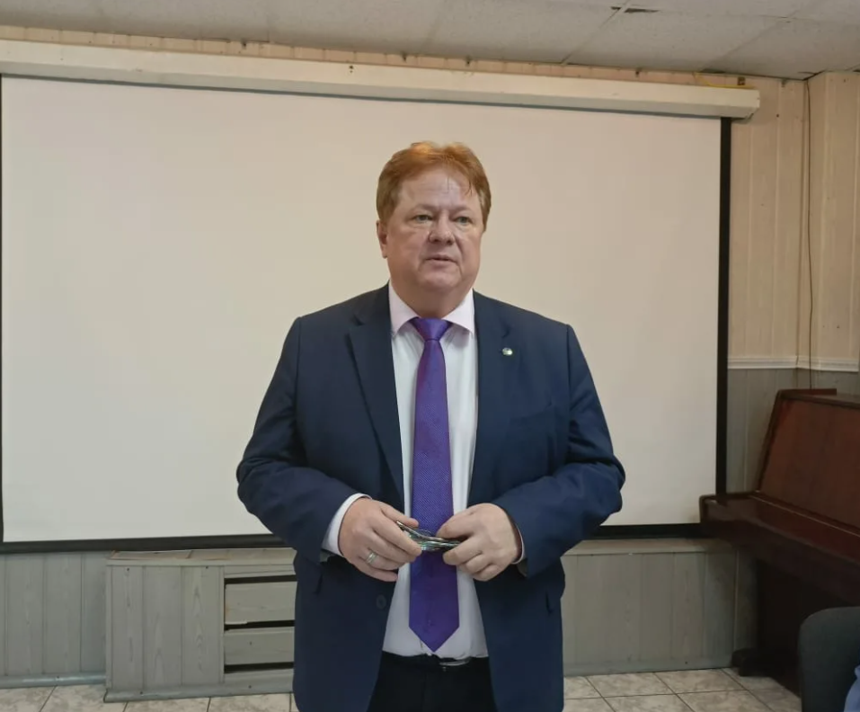 Серый кардинал пяти губернаторов